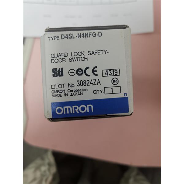 OMRON歐姆龍高精度位移傳感器ZS-LD10GT 2M