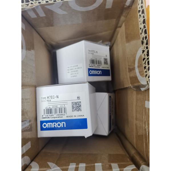 OMRON歐姆龍高精度位移傳感器ZS-LD10GT 2M