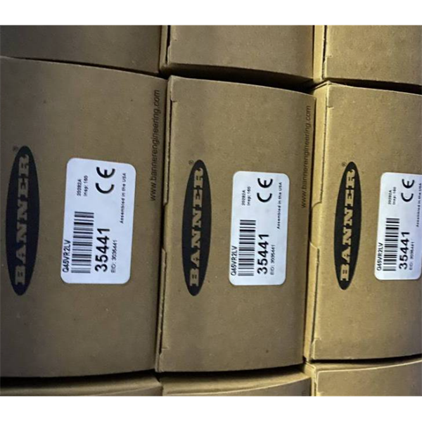 BANNER邦納堅固耐用全能型光電傳感器Q4X系列Q4XTBLAF100-Q8