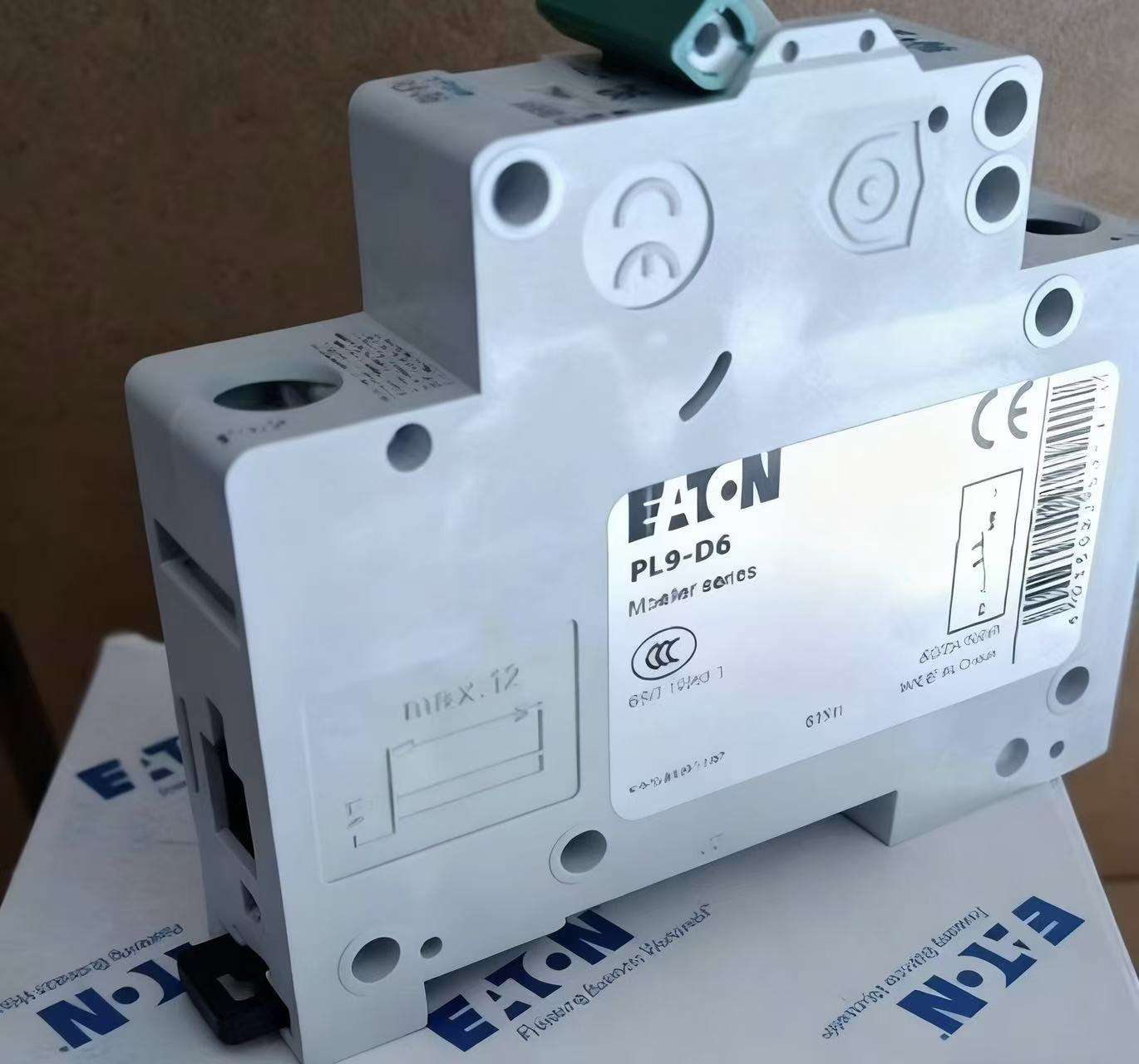 EATON伊頓Bussmann 系列低壓圓柱型熔斷器 C22M50S